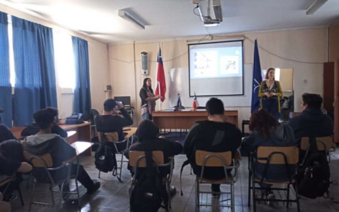 Hablando de Edadismo en la comunidad estudiantil
